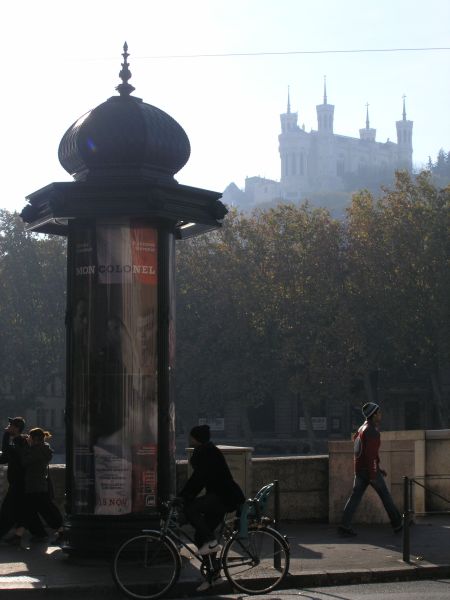 Fourviere, nábřeží Saôny