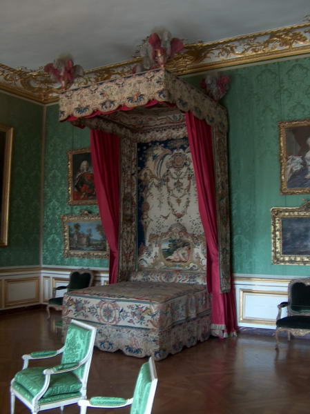 the king bedroom with its mosquito curtain or curtain for privacy:-)? but why all beds were short?were frenchs short?