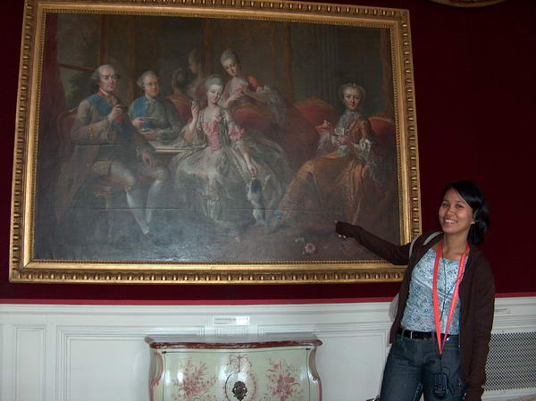 a painting depicted high lifestyle tea time and chocolate tasting (at that time, chocolate was expensive stuff)