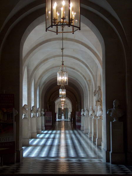 the hall to the princess apartments