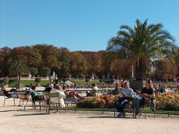 dont they work?Why they have so much time to relax in workdays?