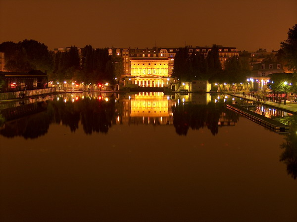 St.Martin Canal at night