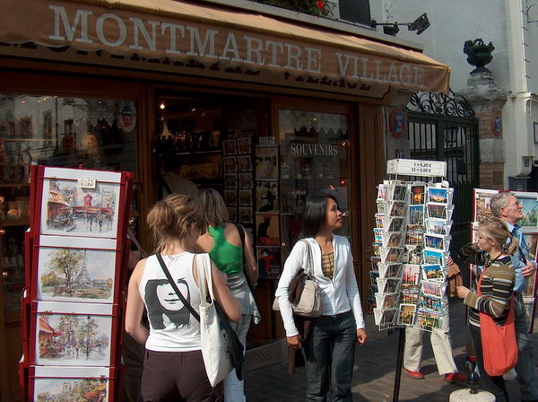 they have cheaper souvenirs in this area