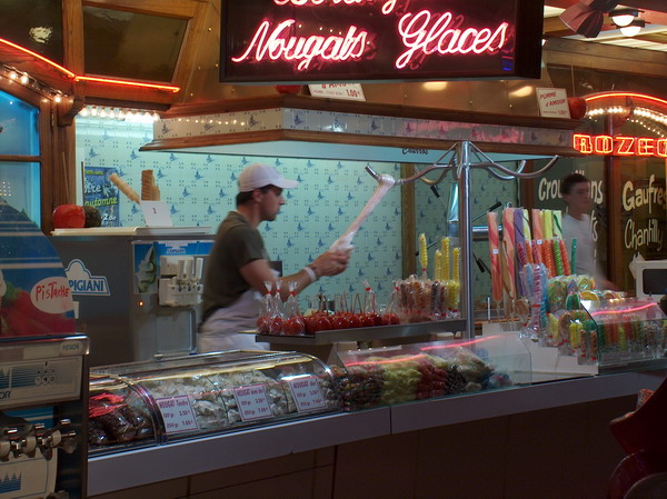 Sweet dough for candies