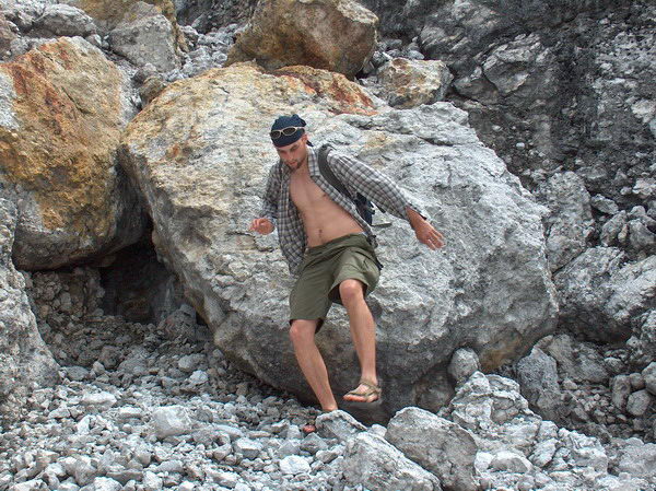 A zase jdeme dolů...