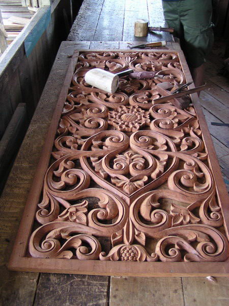 ...které prodávají na naše poměry neskutečně levně. Škoda, že jsme neměli dost místa na odvezení třeba tohoto:-)