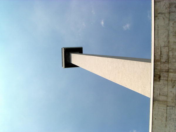 ... čili Monument Nasional