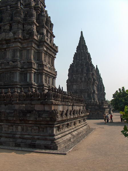 Tři hlavní chrámy Prambananu