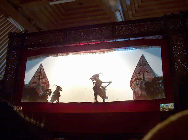 Tradiční javánské stínové divadlo Wayang Kulit