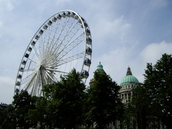 Ani toto není London eye, ale stále Belfast