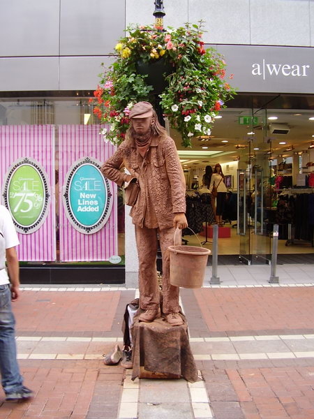 Dublin- živé sochy na Grafton street