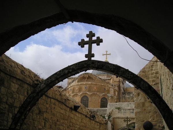 Pohled na Kostel Sv. Hrobky (místo, kde byl podle křesťanské tradice pochován Ježíš)/ Church of Holy Sepulchre (the place is believed to be the site of Jesus´s grave)
