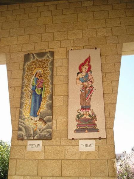 Vietnamská a thaiská/Vietnamese and Thai