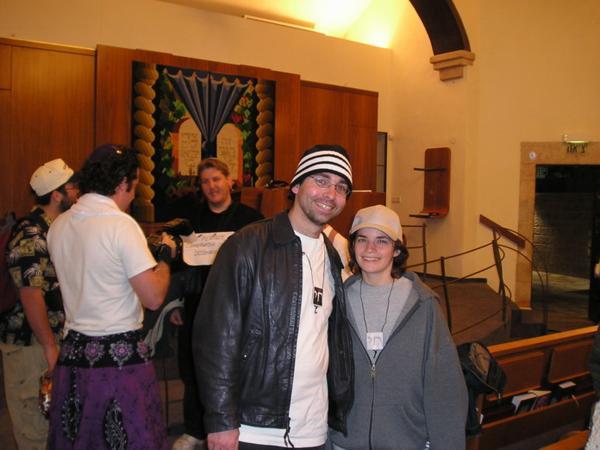 Adiv a jeho žena (jejich maska je složitá na vysvětlování, nechme to tak)/Adiv and Ilana