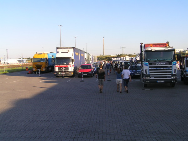 Obávaná celní kontrola v Sassnitz (jsme pašeráci)