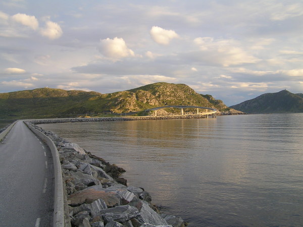 Mostní kultura cestou na ptačí ostrov Runde