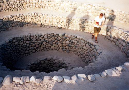 Dikouš jde do akvaduktu