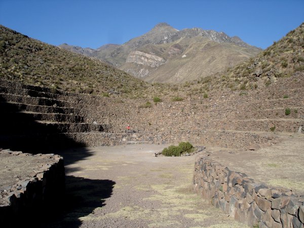 Kde se tu vzal amfiteátr?