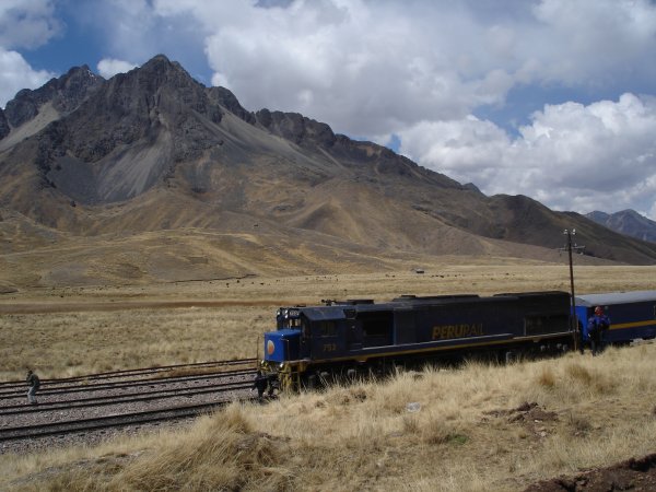 Perurail.