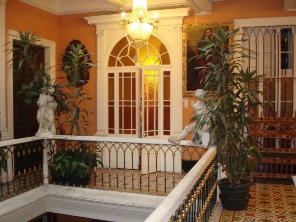 To není královský palác, ale náš skromný pokojík v hostelu v Limě.