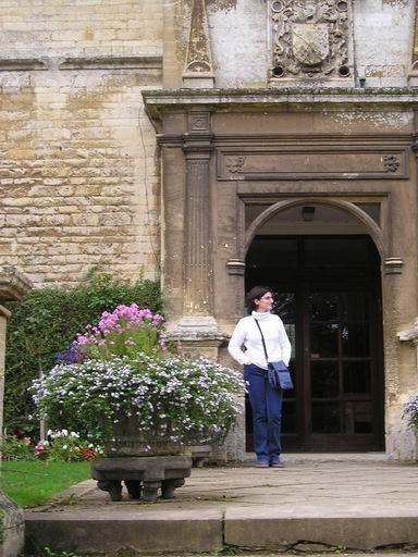 Škola sídlí v panském sídle z 18. století/An 18th century manor houses our school