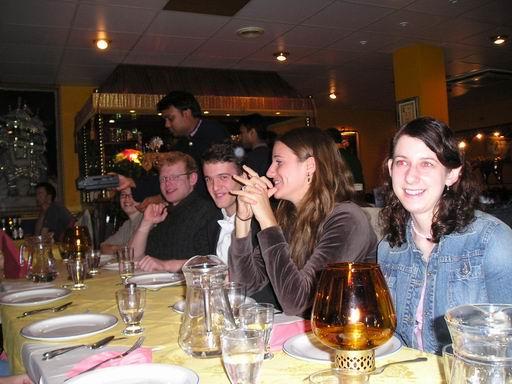 Zprava Ester (to je ta s tím českým dědečkem), Sarah, Tom (stále ještě v taláru), Michalin britský přítel a pak Michal, moje izraelská spolubydlící/From the right:Ester, Sarah, Tom, Michal´s boyfriend and Michal