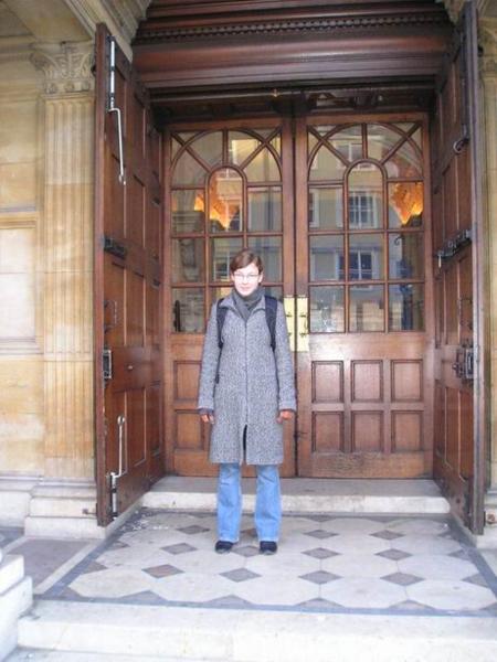 Šťastná a blažená Ola o minutu později/And Ola after submittion