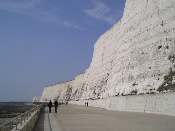 Při vší úctě nesouhlasím - podle mě jsou úchvatné