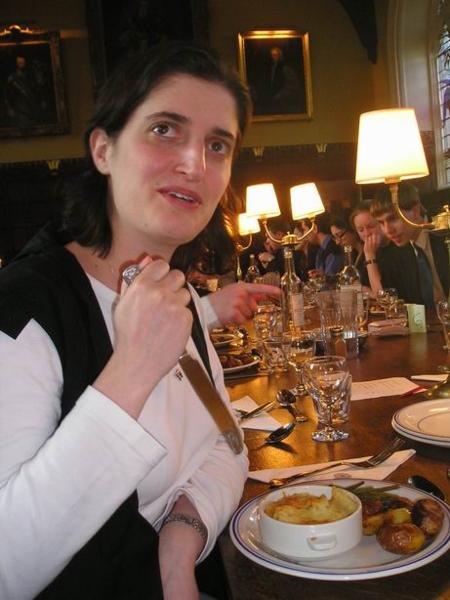 Já jsem ulovila těstovinu/Hunting for a piece of pasta