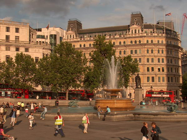 Now Trafalgar Square with some sun again, that's better...