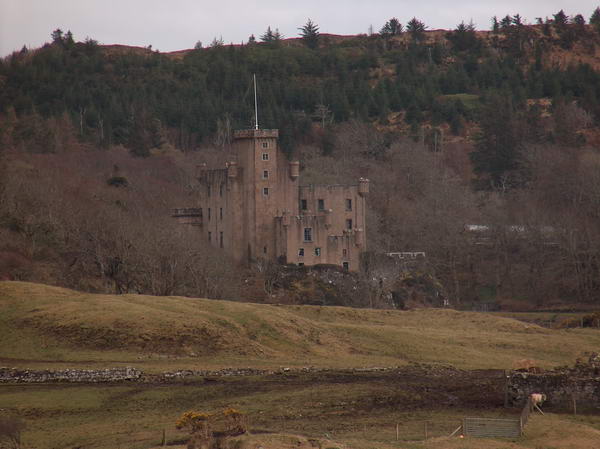 Dunvegan Castle. The fee was to high though, so we didn't go inside...