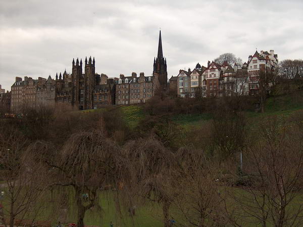 Royal Mile is up there just behind these houses