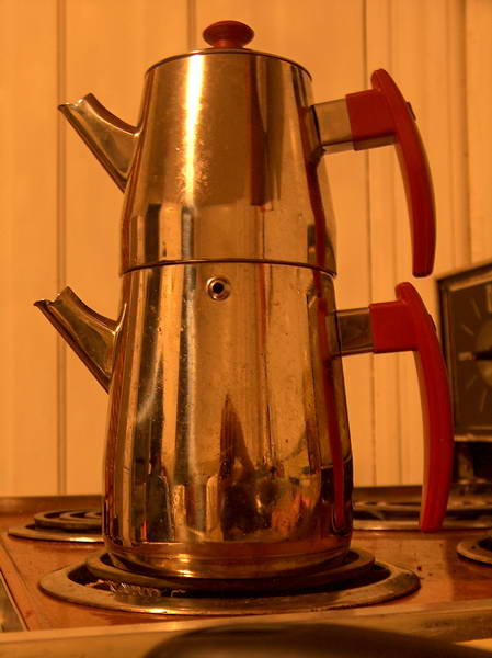 Onurova turecká dvoupatrová konvička na čaj - hojně využívaná:-)