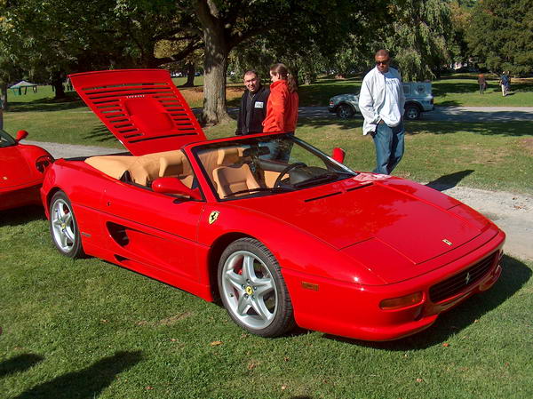 A zajímavá sekce: ukázka italského automobilismu:-)