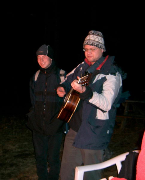 No a nechali jsme se ukecat i k české písničce:-)