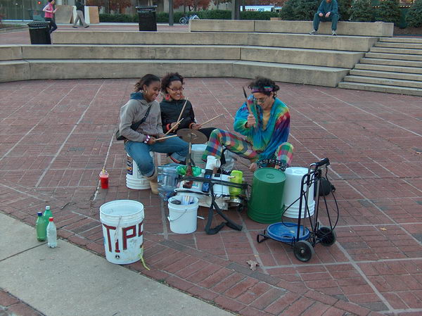 Bubeník to rozbalil...