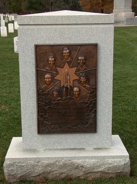 Pomník astronautům z Challengeru