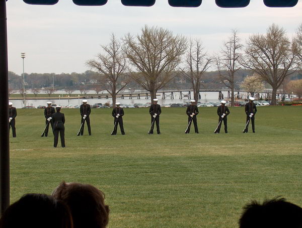 Tým, co umí dělat akrobatické kousky s flintami