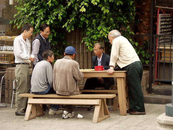 Old men playing checkers