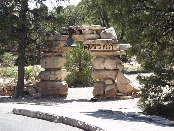 Hermit's Rest is a trailhead. If you wanna descend down, one place to do so is here