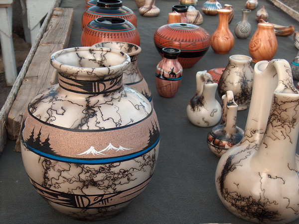 Navajo pottery