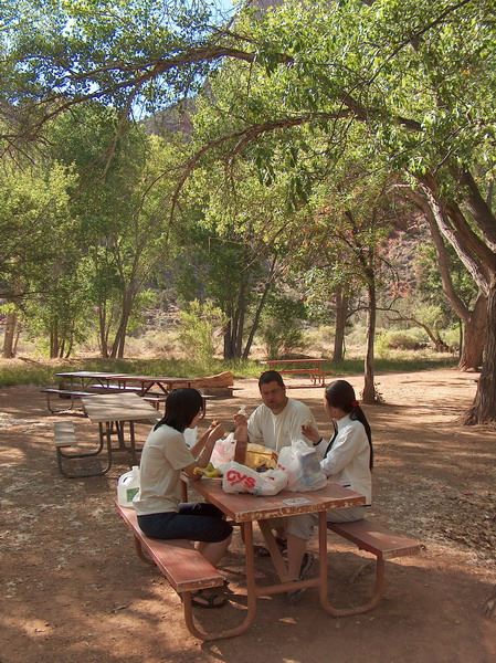 Lst breakfast in Zion