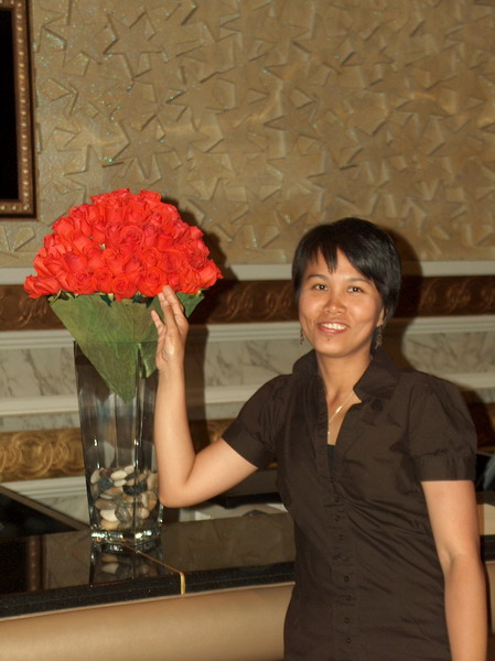 Inside MGM - dozens of fresh roses just for decoration