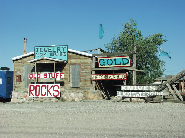 Shop with various kinds of stuff. We would call it "smisene zbozi" in Czech